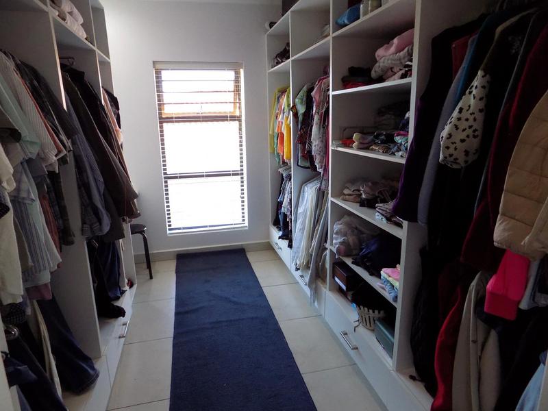 4 Bedroom Property for Sale in Monte Christo Western Cape